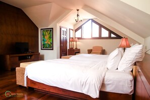 3 habitaciones, caja de seguridad en la habitación y escritorio 