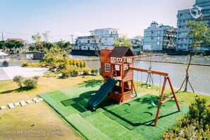 Children's play area - outdoor