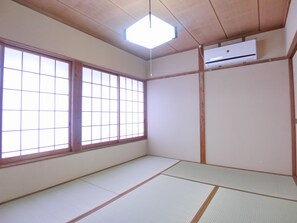 Standard Triple Room | Free WiFi, bed sheets - Toji Stay HIROMIYA (Beppu)