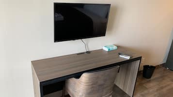 Standard Double Room | Room amenity