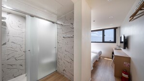 Twin Room, Non Smoking - Aroomi Hotel (Seogwipo)