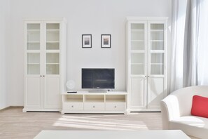 Appartamento Classic | Ferro/asse da stiro, Wi-Fi gratuito, lenzuola