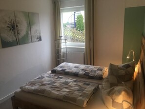 2 Schlafzimmer, Zimmersafe, kostenloses WLAN
