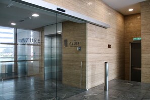 Interior entrance - Victoria Home Azure Residence (Petaling Jaya)