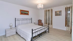 Apartamento, 1 quarto | 1 quarto, ferros/tábuas de passar roupa, berços grátis