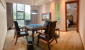 Comfort suite | Verduisterende gordijnen, gratis wifi, beddengoed