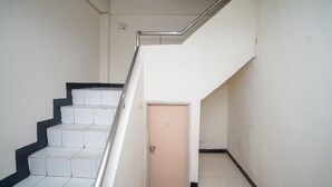 Uklassifisert bilde, 4 av 32, knapp