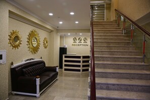 Reception - ElRoyal (Baku)