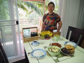 Daily local cuisine breakfast (THB 150 per person)