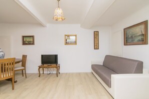 Apartment, 1 Schlafzimmer | Wohnbereich