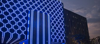 Royal Group Motel Feng Shan Branch