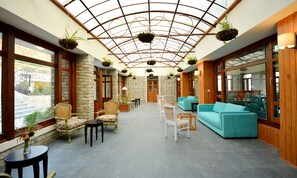 Lobby sitting area - Anantrasa Resort (Almora)