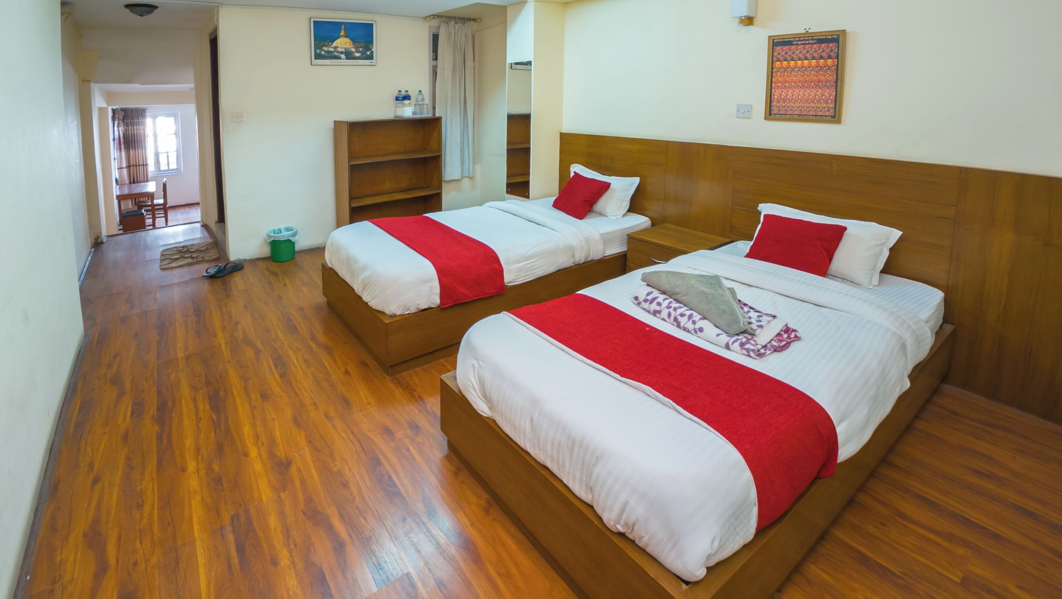 In-room safe, desk, soundproofing, free WiFi