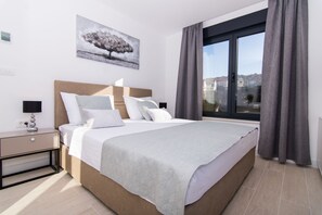 Coffres-forts dans les chambres, bureau