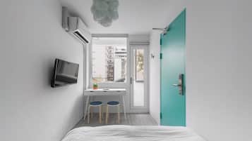 Comfort Double Room, Non Smoking, Lanai | In-room safe, desk, blackout curtains, soundproofing