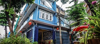 Private Room in Authentic Chinese Shophouse @ Chinatown, Bangkok, Thailand (2/1)