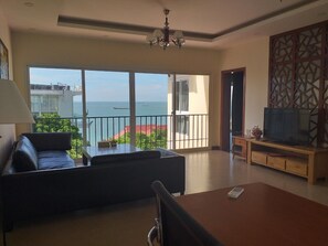 Panoramic Villa, 5 Bedrooms, Ocean View | Beach/ocean view