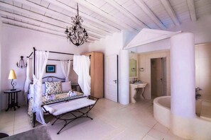 Villa, 5 Schlafzimmer, eigener Pool