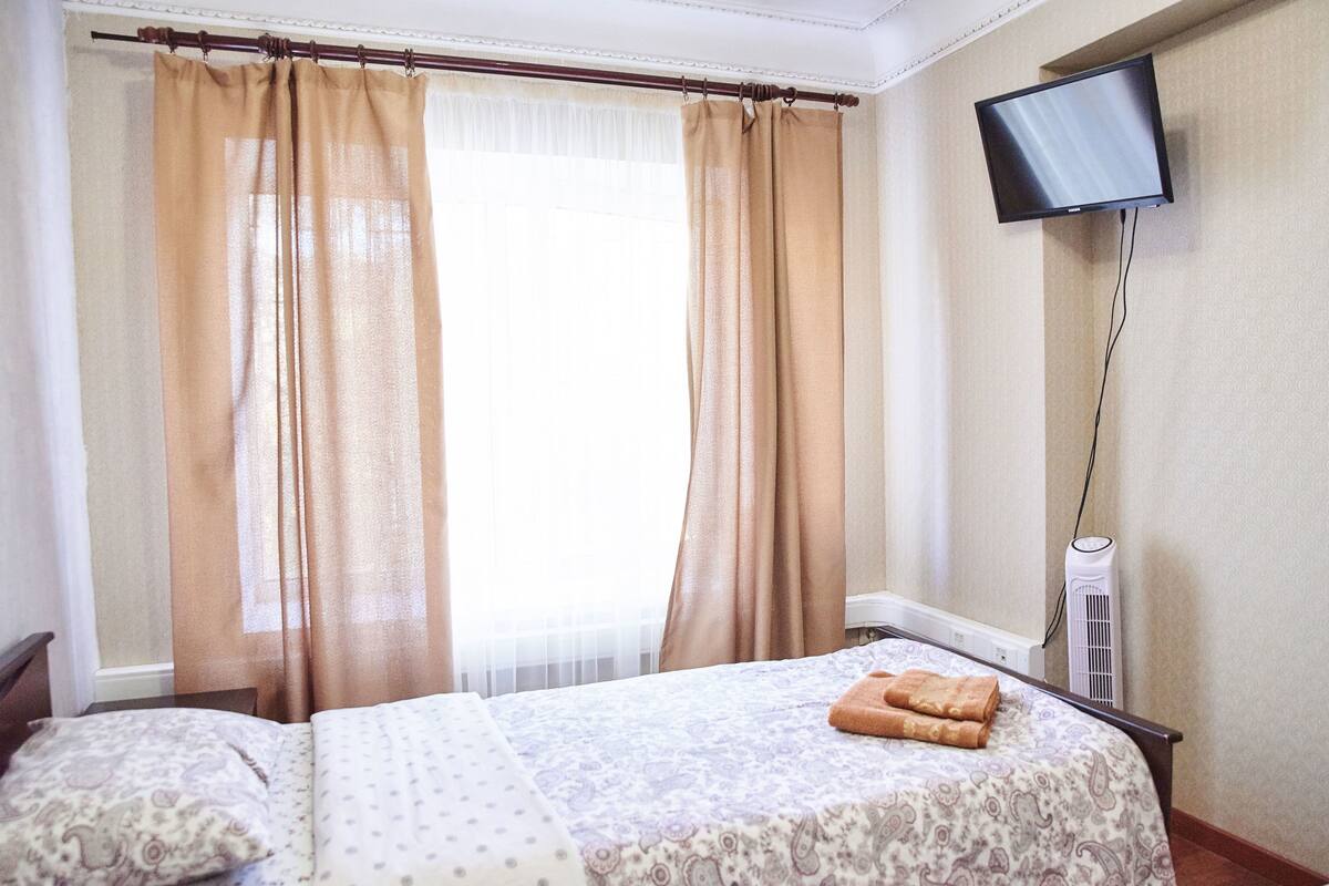 Chambre Économique avec lits jumeaux | Fer et planche à repasser, lits pliants/supplémentaires, Wi-Fi gratuit