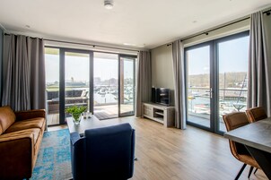 Televisión de pantalla plana