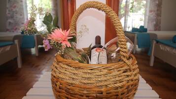 Apartment, Multiple Beds