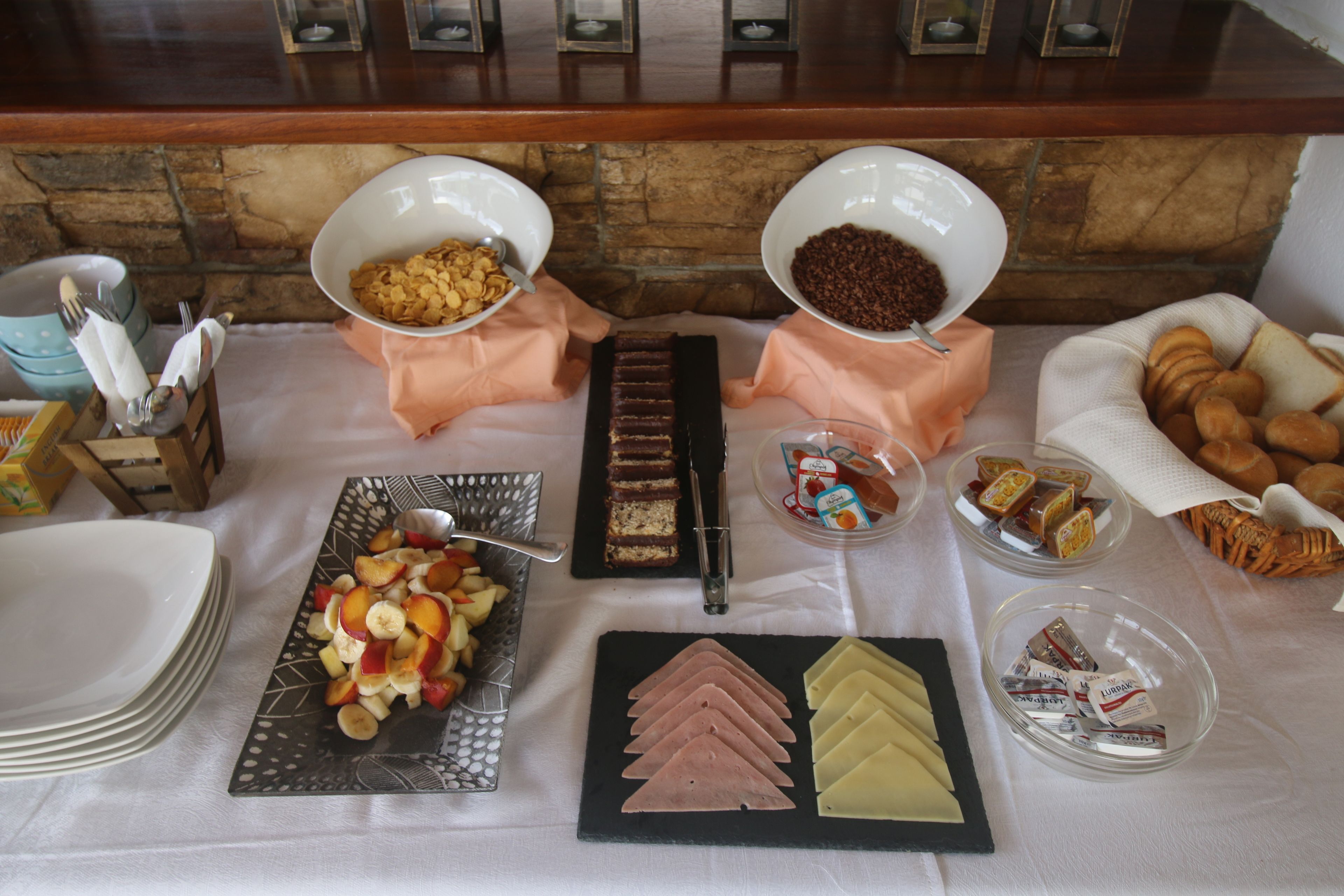 Daily buffet breakfast (EUR 6 per person)