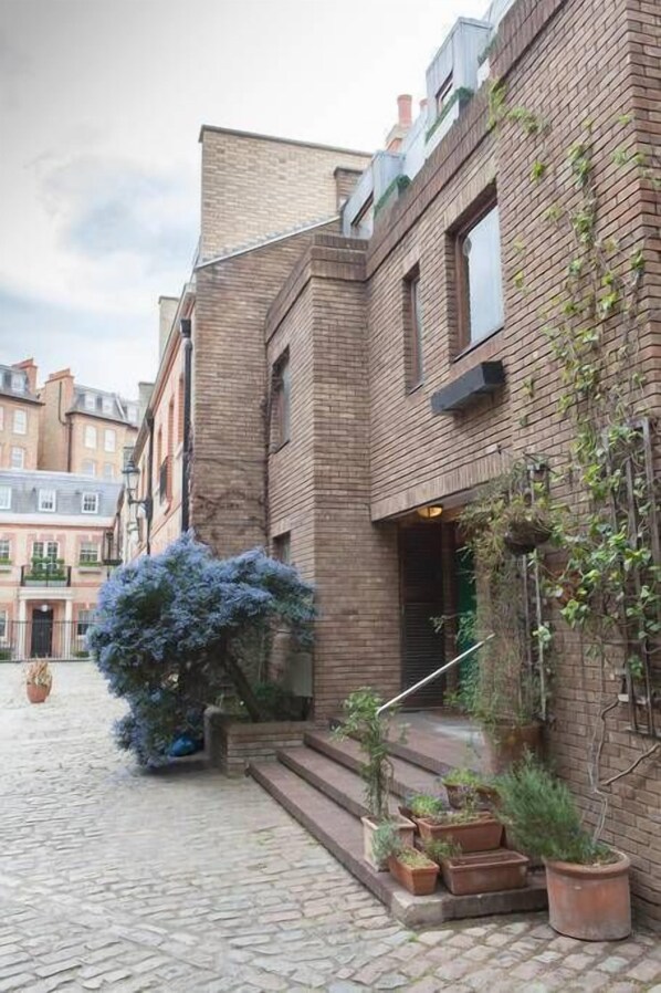 Exterior - Stylish Apartments next to Buckingham Palace (London)