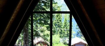 2 bedroom and Loft, 2 bath, sleeps 6 adults. S Shore of Donner Lake DLR#027