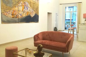 Lobby lounge - Il Tesoro Smart Suite & Spa (Naples)