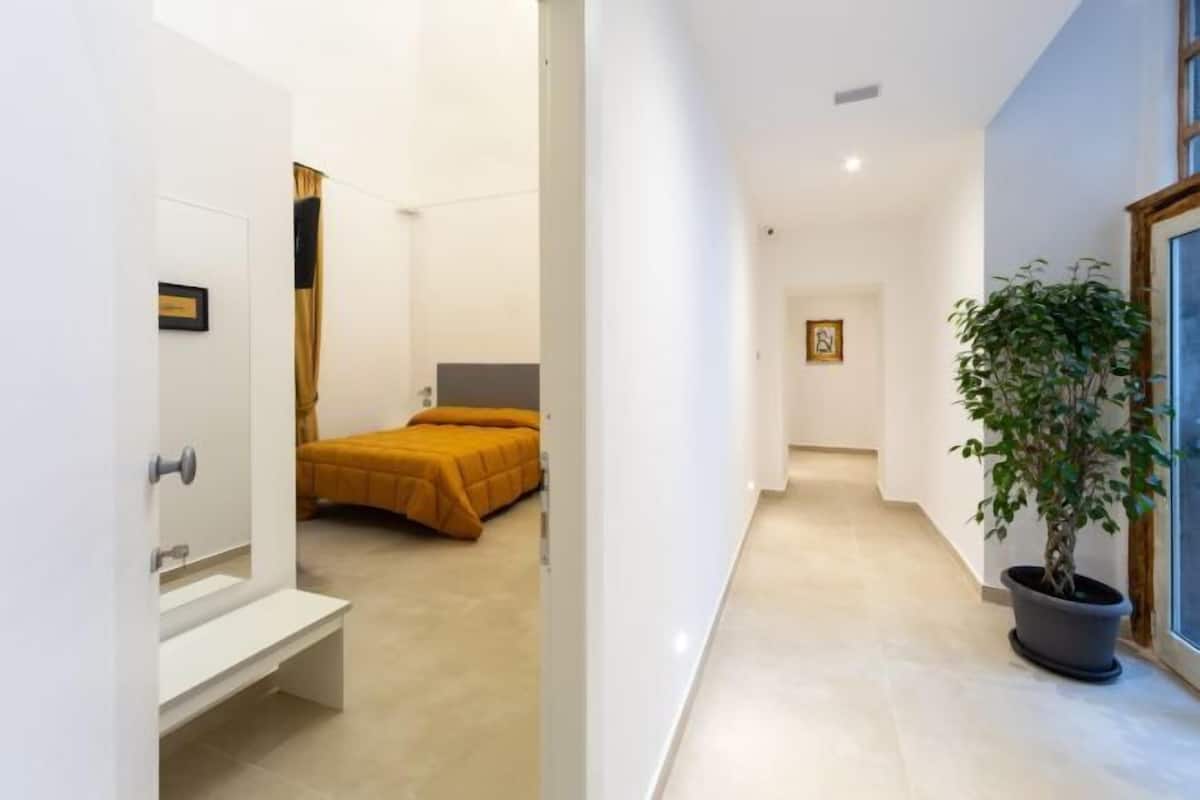 1 bedroom, minibar, in-room safe, desk