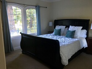 2 Schlafzimmer, Bügeleisen/Bügelbrett, Reisekinderbett, kostenloses WLAN