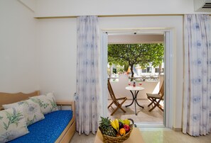 Studio, barrierefrei | Zimmersafe, schallisolierte Zimmer, Bügeleisen/Bügelbrett