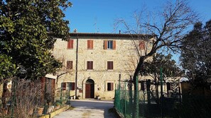 Front of property - Camere Rosignoli (Assisi)