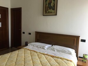 Basic Double Room