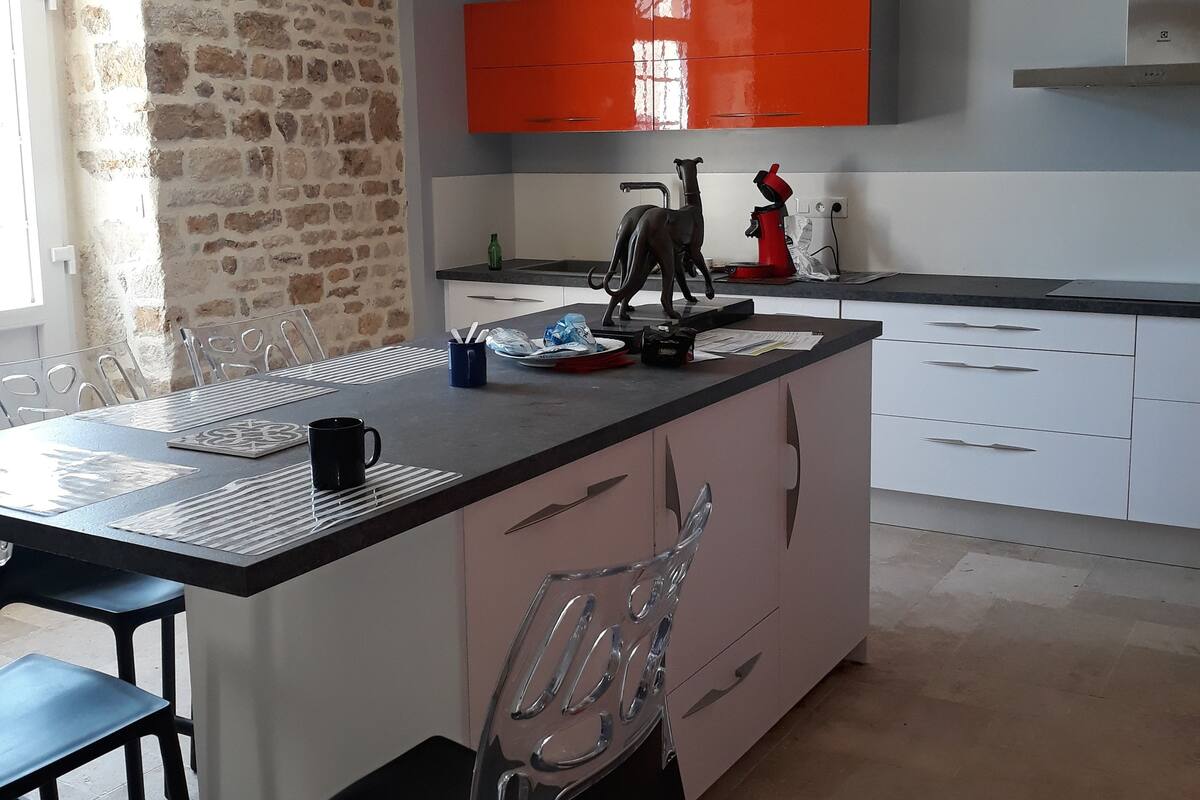 House, Non Smoking | Living area | TV