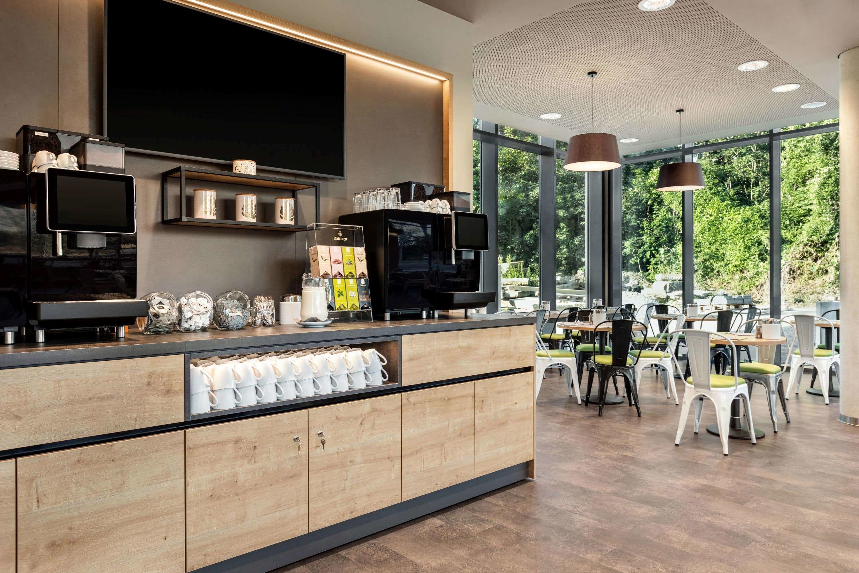 daily buffet breakfast (eur 15 per person)