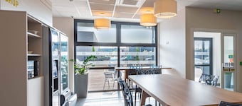 B&B HOTEL MONTELIMAR Sud