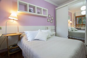 Casa | Wi-Fi de cortesia, roupa de cama