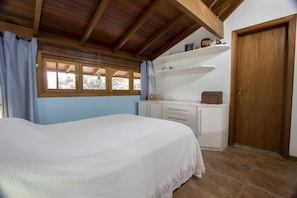 Casa | Wi-Fi de cortesia, roupa de cama