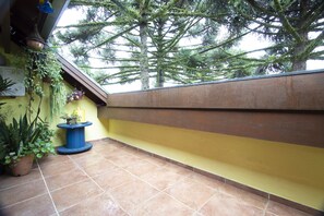 House | Balcony