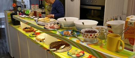 Breakfast buffet