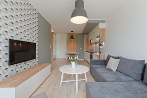 Apartment | Living area | Flat-screen TV