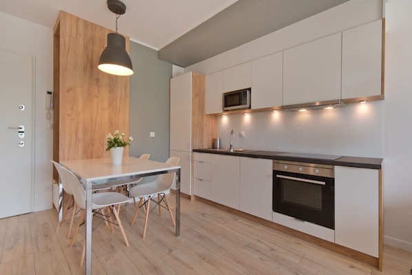 Apartment | Shared kitchen | Fridge, stovetop, dishwasher, electric kettle