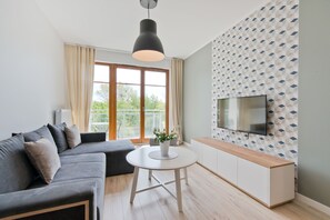 Apartment | Iron/ironing board, free WiFi, bed sheets