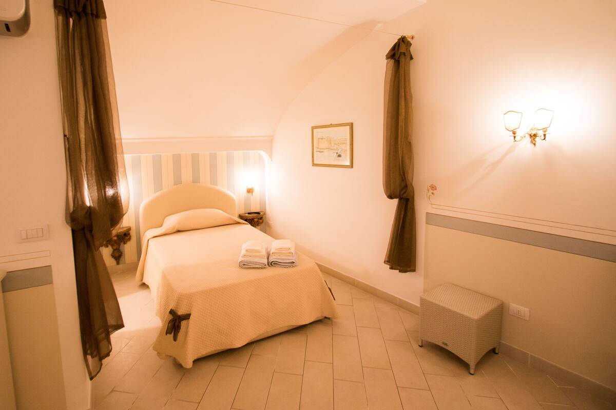 Individually decorated, individually furnished, free WiFi, bed sheets