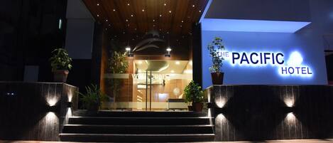 Entrada al alojamiento