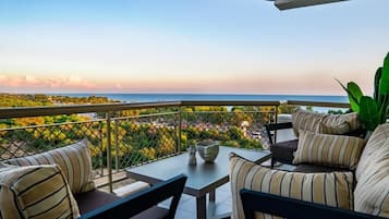 Junior Apartment | Balcony view