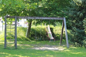 Utendørs lekeområde for barn