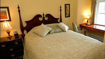 Standard Double Room, Ensuite (Queen Elizabeth) | 1 bedroom