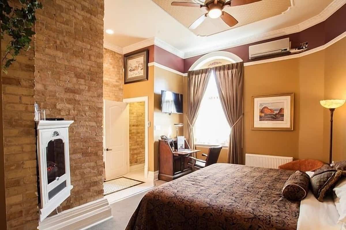 Executive Suite, Ensuite (King Edward)